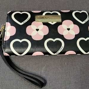 Betsey Johnson wallet